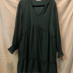 Chic Long Sleeve Textured Dress in Deep Green
